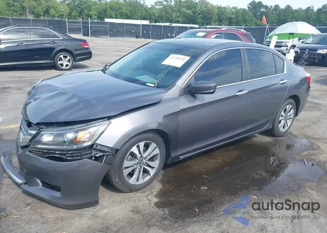 2015 Honda Accord Lx z USA, uszkodzony, nr VIN 1HGCR2F32FA158943